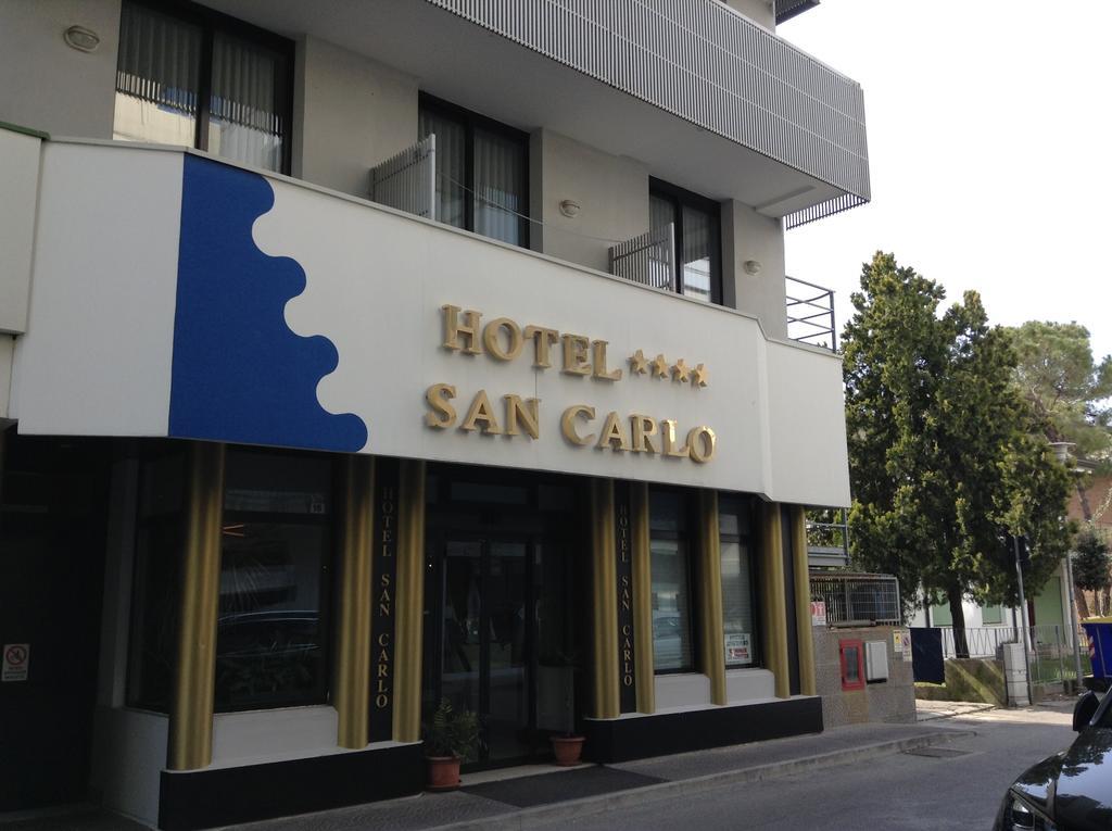Hotel San Carlo Lignano Sabbiadoro Esterno foto