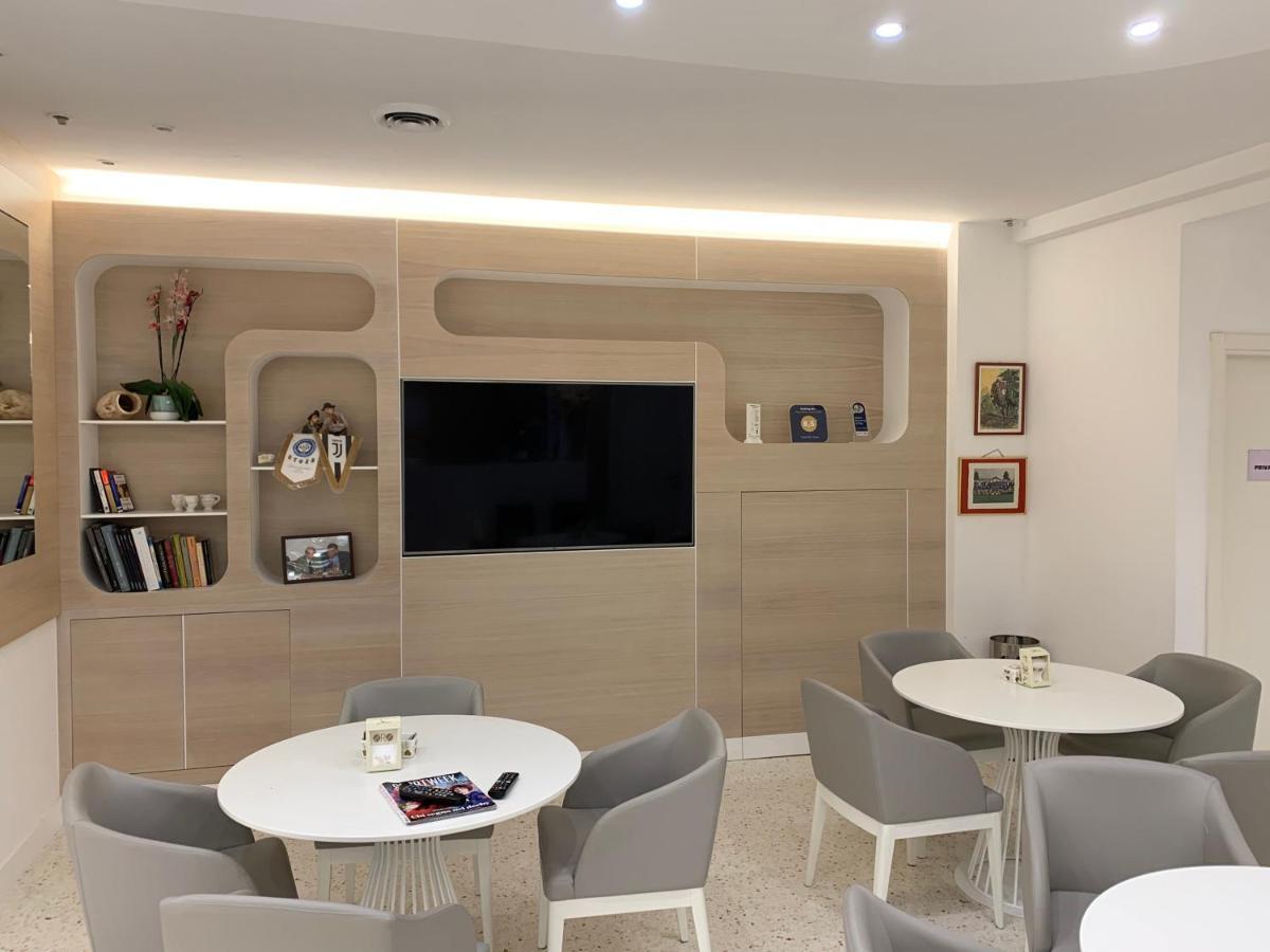 Hotel San Carlo Lignano Sabbiadoro Esterno foto