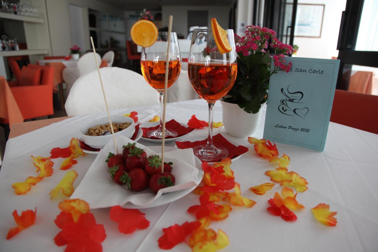 Hotel San Carlo Lignano Sabbiadoro Esterno foto